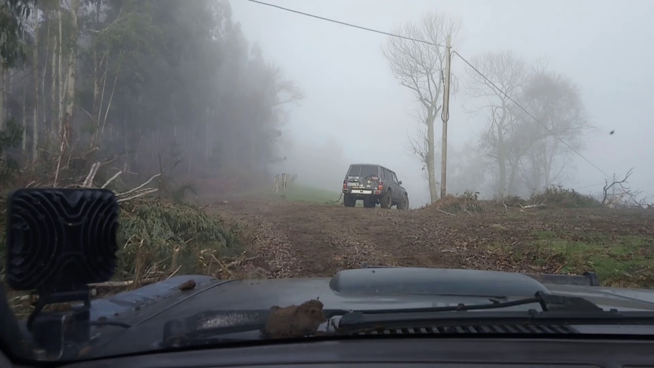 Desafío extremo: Caminos estrechos en la montaña ponen a prueba a los aventureros