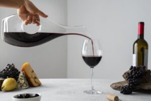 El impacto del consumo de vino durante el ayuno en la salud y el bienestar